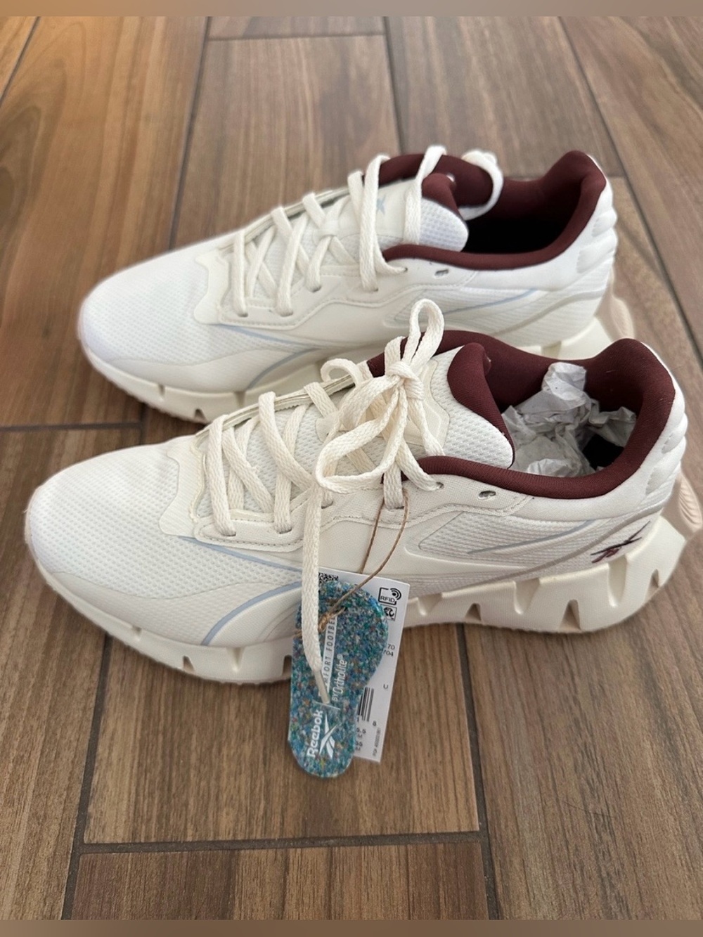 Cream Athletic Sneakers with Burgundy Lining